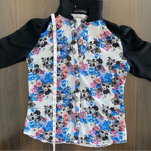 ATMOSPHERE- semi sheer floral blouse - Picture 10 of 15